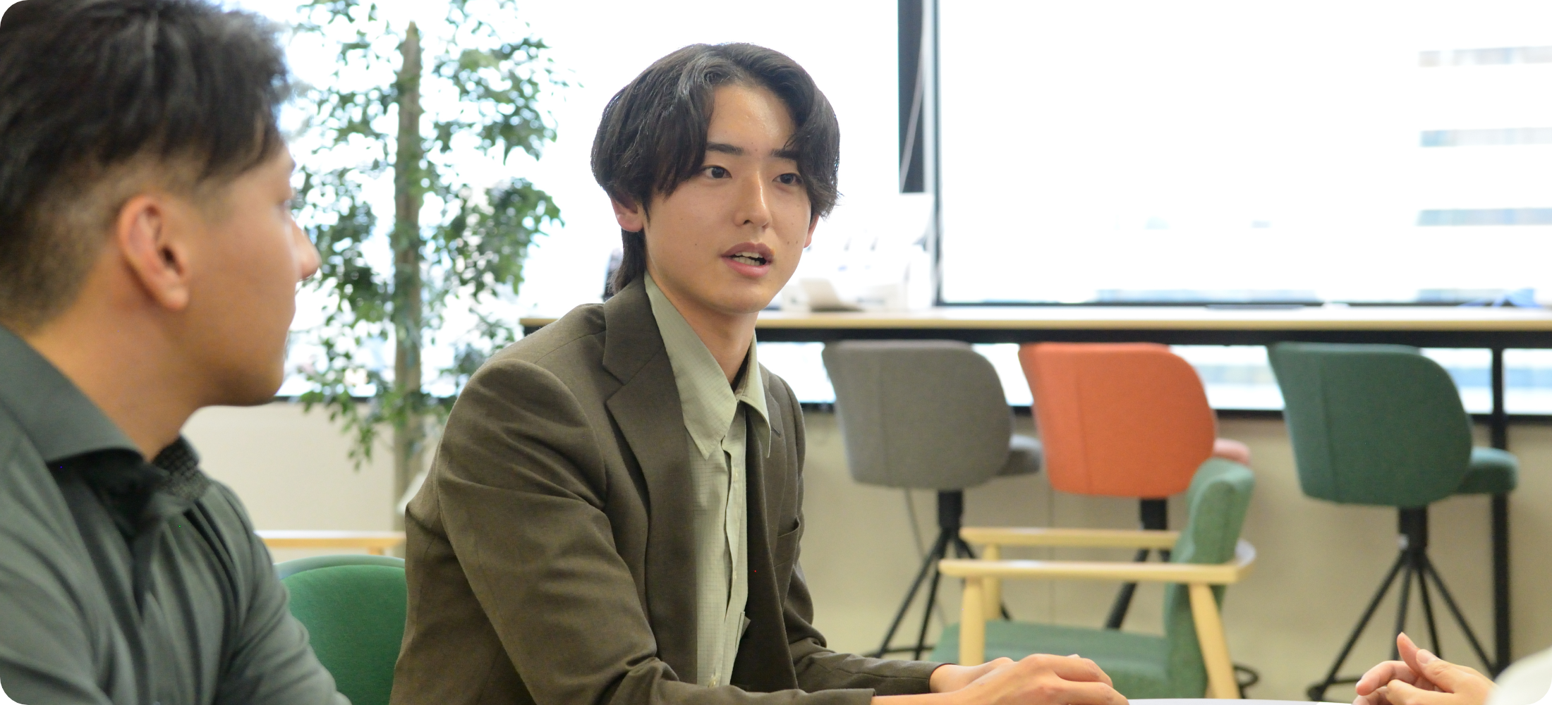 話し合いの写真